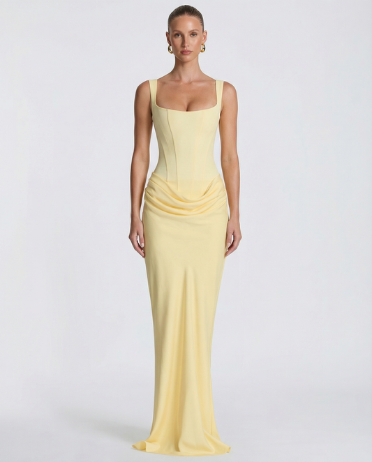 Anita™ Hourglass Maxi